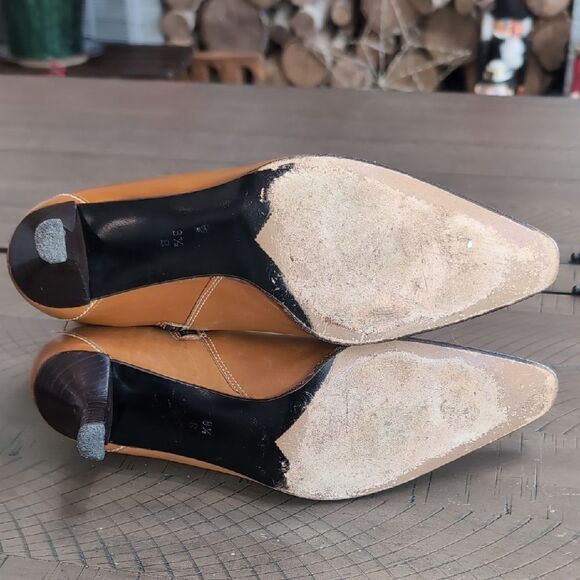 Cole Haan Y2K Camel Brown Leather Pointed Kitten Heel Ankle Boots Sz 8.5 - Picture 9 of 13